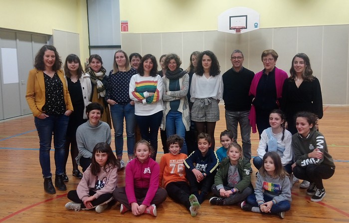 Urrats Berriak aitzinatzen!